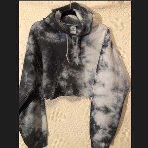 Tie dye pullover cropped hoodie